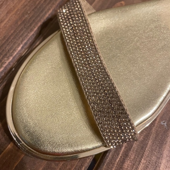 Gold Bebe sandals | size 7 / 7 1/2 | - Picture 2 of 8